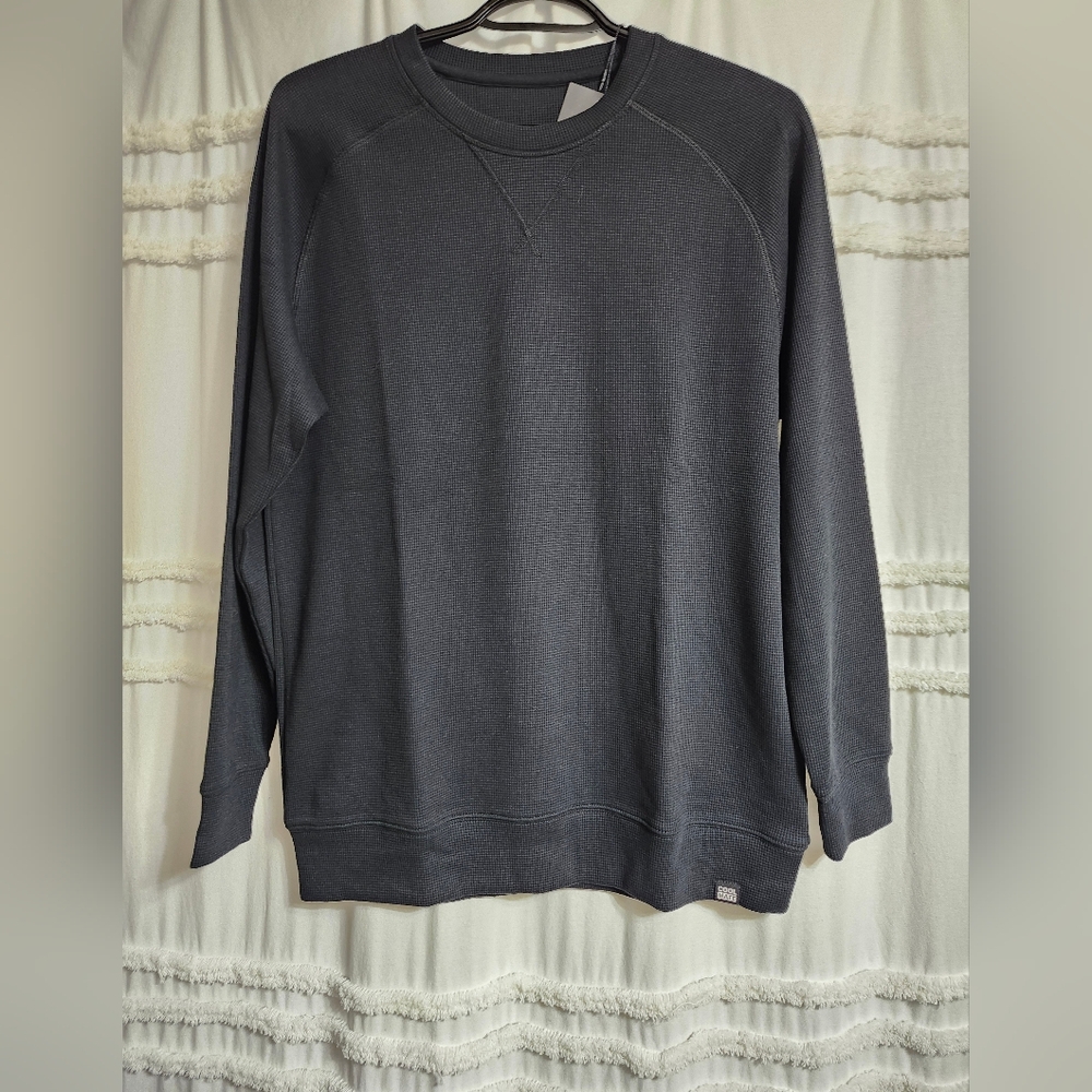 Men's Black Ribbed Top. NWT.